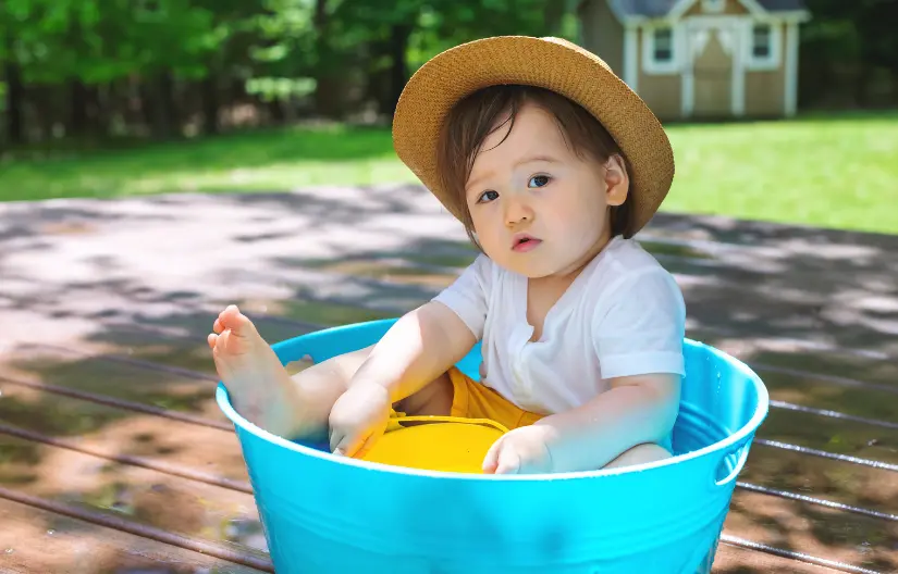 Toddler bucket hat